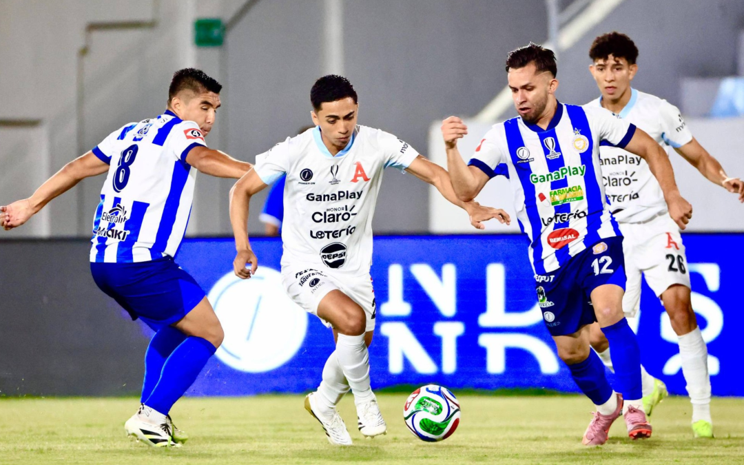 ALIANZA IMPONE AUTORIDAD Y GOLPEA PRIMERO EN CASA